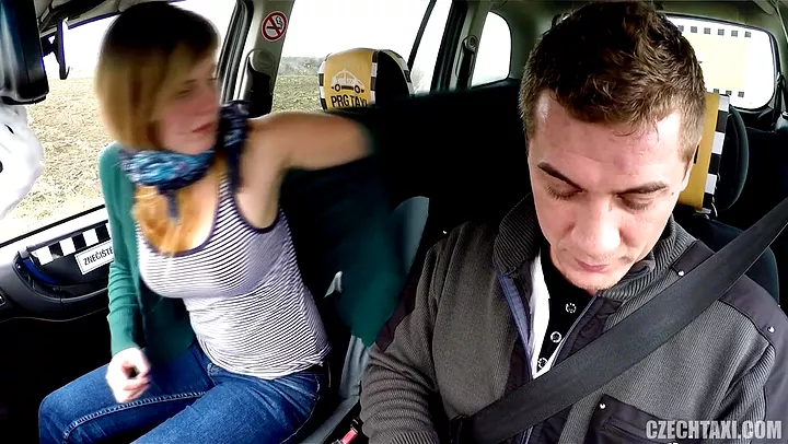 Порно видео такси водитель женщина